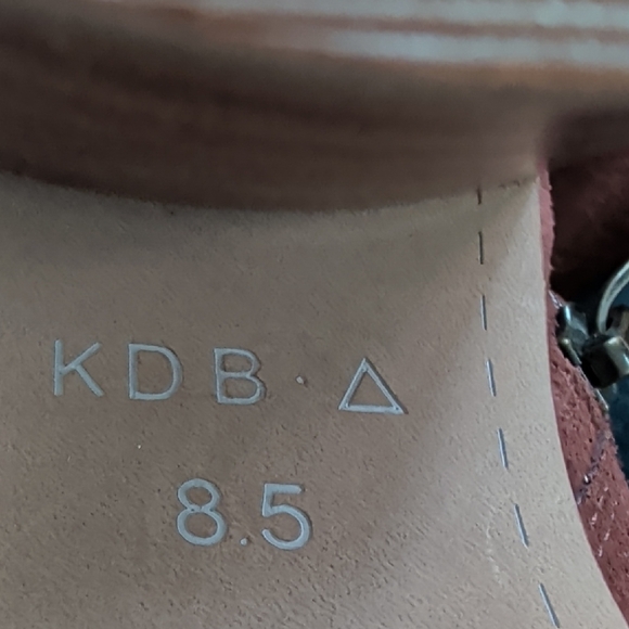 Kelsi Dagger Rich Brown Suede Over the Knee Boots - Picture 3 of 6